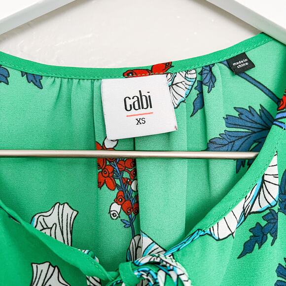 CAbi 3785 Primrose Top Extra Small - Picture 3 of 5